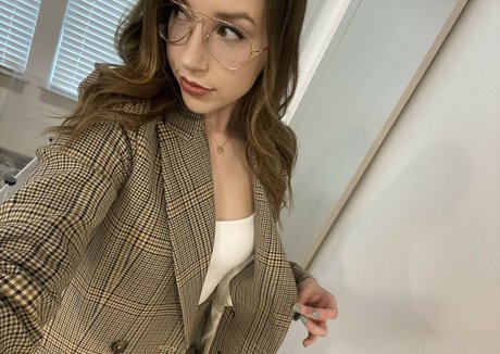 ジンジャーティーンオンリーファンズ xxx 写真