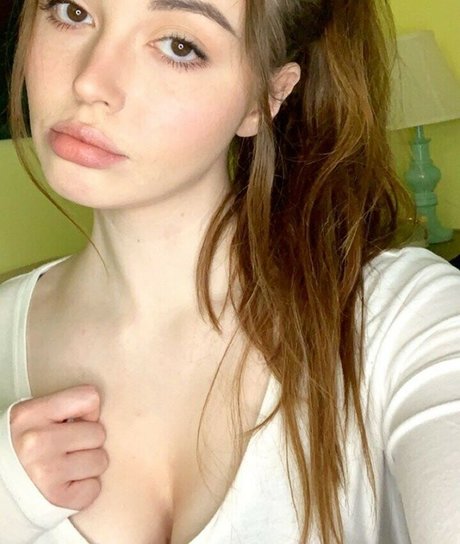 角質の女の子オンリーファンズ ホットセクシー ギャラリー