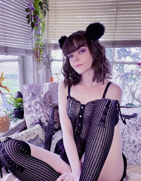 デカ尻ティーンオンリーファンズ アートxxx 写真