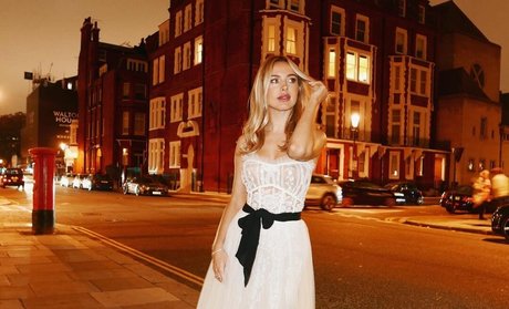 Kimberley Garner ポルノモデル 写真
