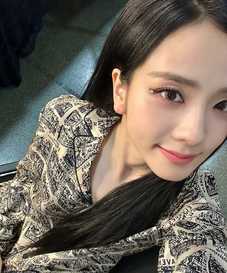 Jisoo 美しいモデル 写真