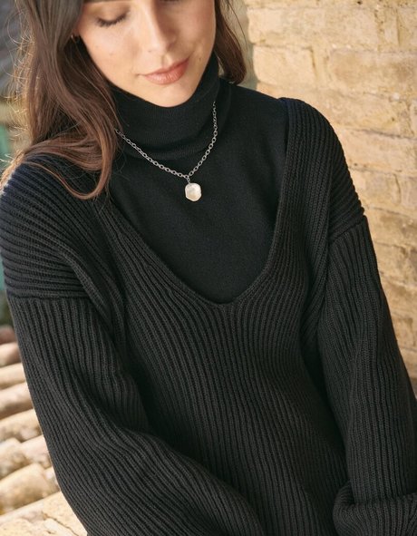 セーリングオンリーファンズ セクシー 写真