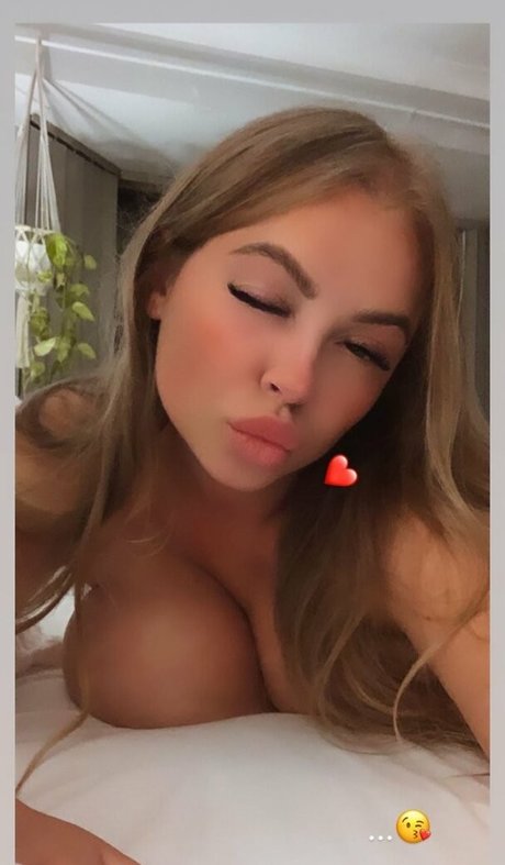 アマチュアセックスオンリーファンズ ポルノ 写真