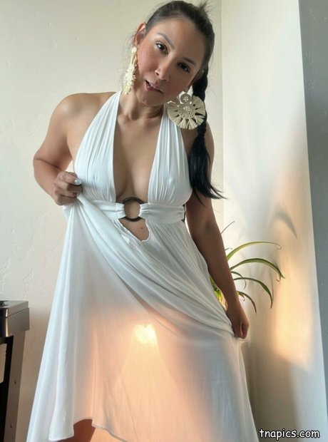 Luna Gonzales 独占スター 画像