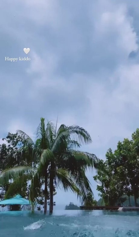 Estela Cruz スター ヌード 写真