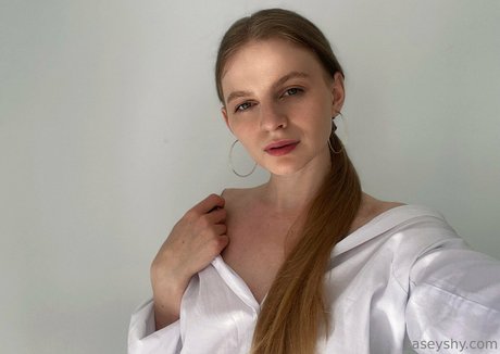 caseyshy 女優 画像