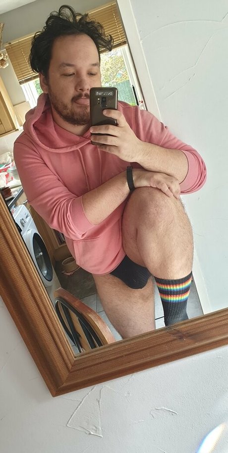 スキニーモデルオンリーファンズ セクシー裸 画像