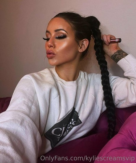 JOI オンリーファンズ HD ギャラリー