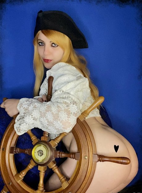 キッチンセックスオンリーファンズ アート裸 画像