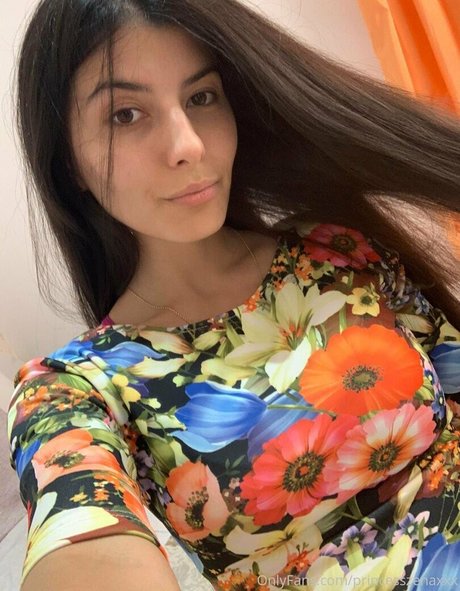 コスプレ フェムボーイ オンリーファンズ エロ 画像