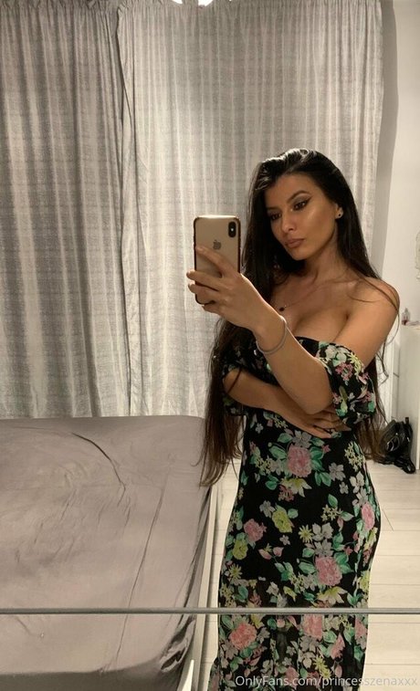princesszenaxxx ヌードモデル 写真