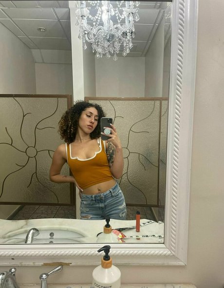 itsmekiraperez 無料女優 画像