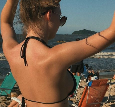 Emizinha Bigo 最高のポルノスター 写真