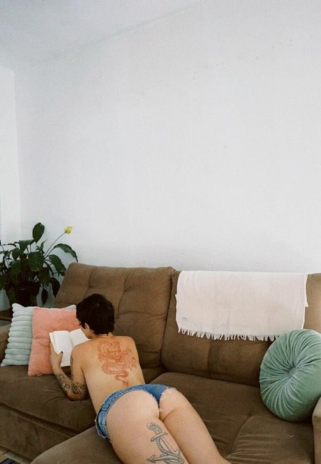 大きなプッシー唇オンリーファンズ 無料 アーカイブ