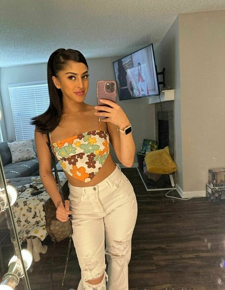 Sophialeonexo 独占ポルノスター 写真