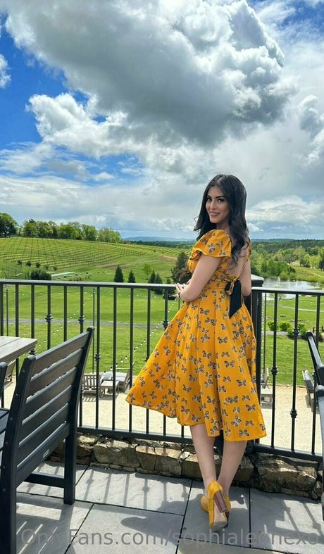 セクシーなママオンリーファンズ 美しい裸 写真