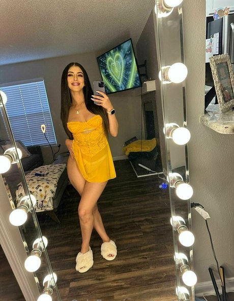 Sophialeonexo 独占ポルノスター 写真