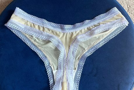 hollyhotwife モデル ギャラリー