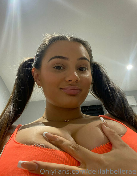 delilahbellerae 素敵なモデル 写真