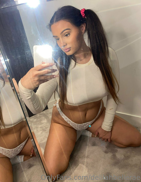 delilahbellerae xxxポルノスター ギャラリー