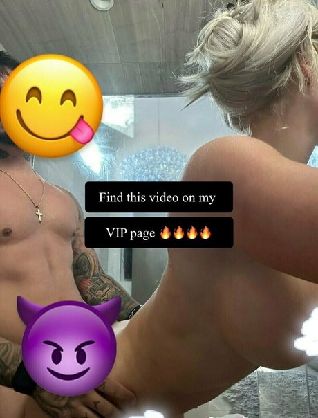 コスプレ ヘンタイ オンリーファンズ セクシー裸 写真