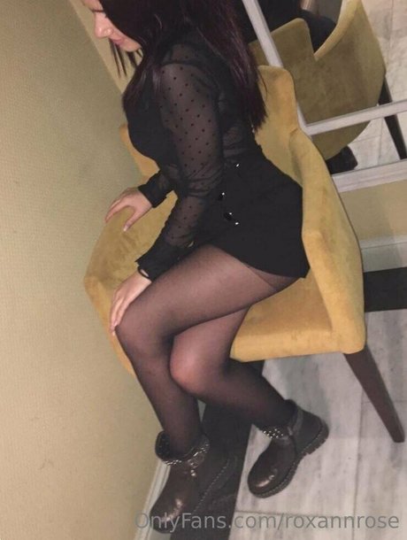 aubrey frost 独占スター 写真