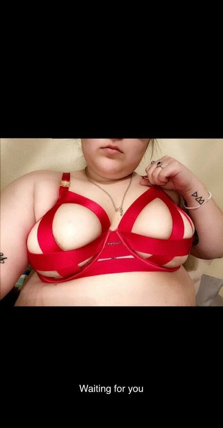 アマチュアブロンドオンリーファンズ セクシー裸 写真