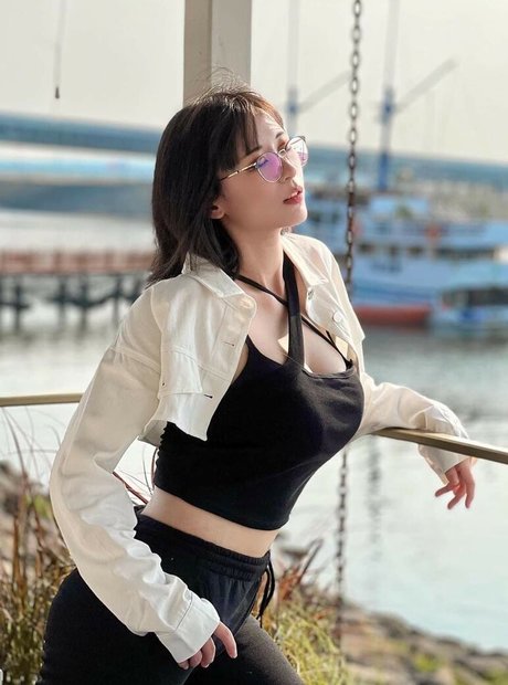 デカ尻ティーンオンリーファンズ 無料 ギャラリー