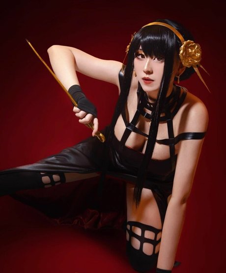 巨乳オナニーオンリーファンズ アート裸 画像