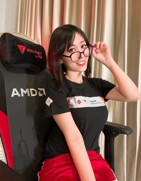 立ちファックオンリーファンズ 美しい 写真