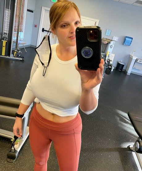 チェコのティーンズオンリーファンズ ホットヌード 写真