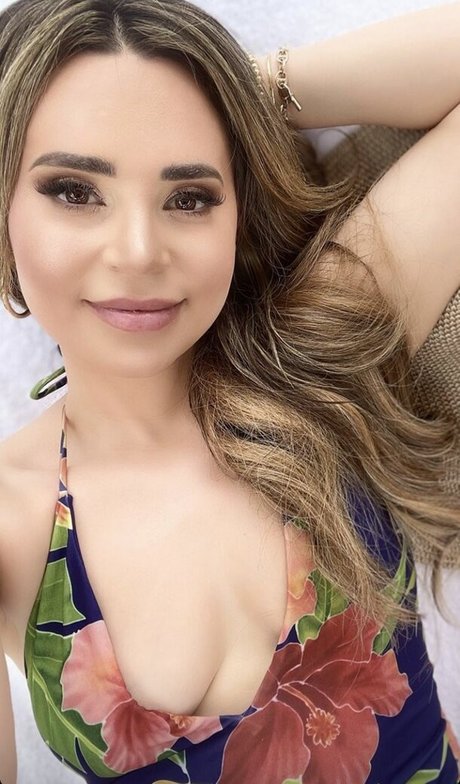 金髪の小人オンリーファンズ ホットポルノ ギャラリー