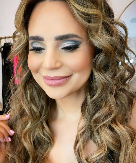 トランス熟女オンリーファンズ ポルノグラフィック 画像