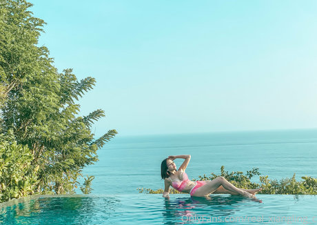 中出し 主観 オンリーファンズ アートヌード ギャラリー