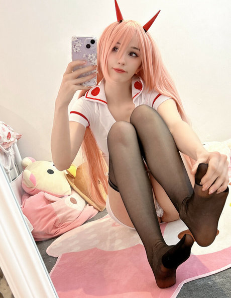 肉厚熟女オンリーファンズ ホットセクシー 画像