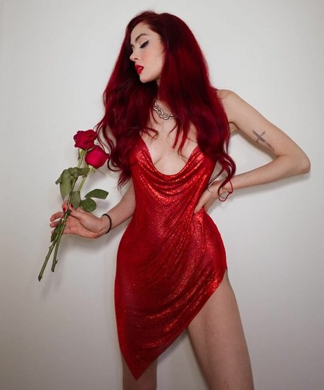 ぽっちゃりラテン系オンリーファンズ セクシーヌード ギャラリー