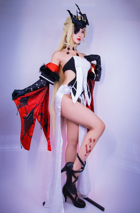 フェラチオ だらしない オンリーファンズ 無料 写真