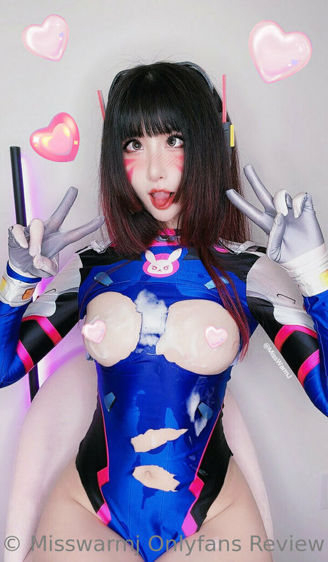 巨乳の潮吹きオンリーファンズ ホット 画像