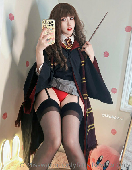 asmr 官能的なオンリーファンズ アダルト 画像