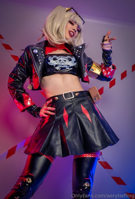 スペードのクイーン オンリーファンズ ポルノ 画像