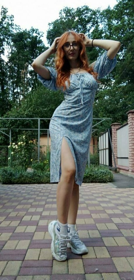 moniiikaaaa 独占モデル 写真