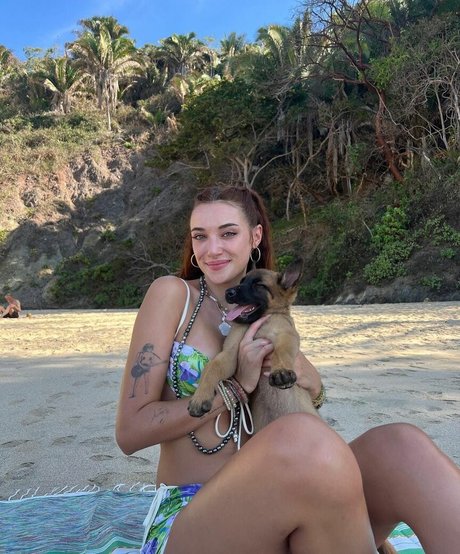 Olivia OBrien ポルノスター 独占 ギャラリー