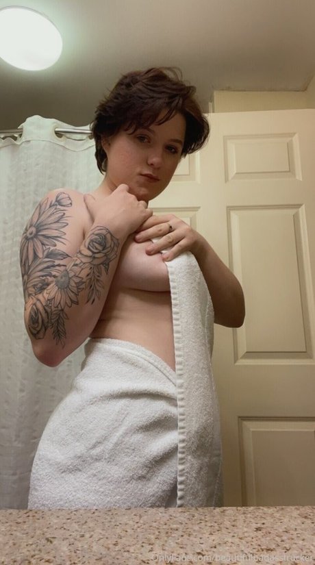 Jessica Melton セックスポルノスター ギャラリー