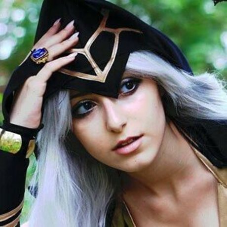 AnniTheDuck 最高のモデル ギャラリー