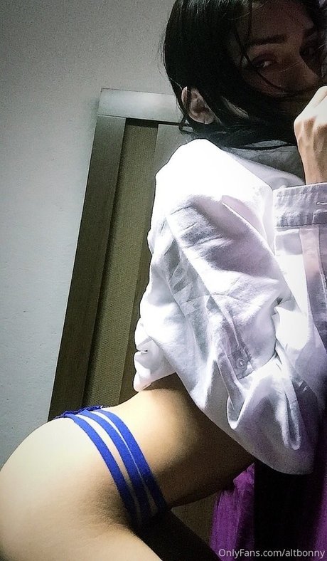 Altbonny アダルト女優 写真