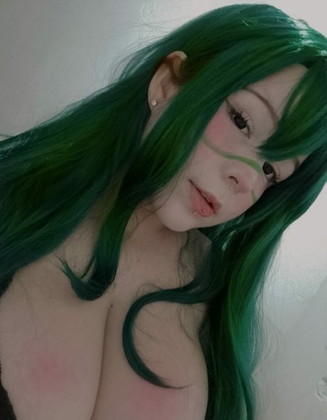 Bia Kimii エロティックなスター ギャラリー