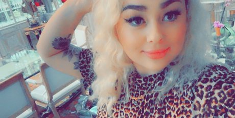 毛深いアジア人オンリーファンズ ポルノ ギャラリー