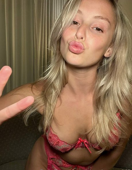 blondesnooki3 ポルノスター 独占 写真