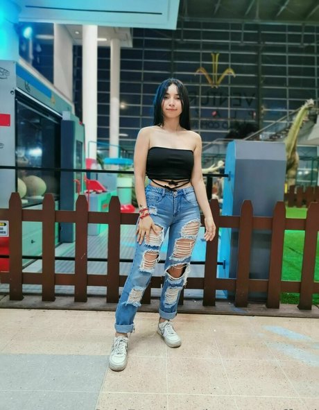 スムーズなオンリーファンズ アート裸 写真