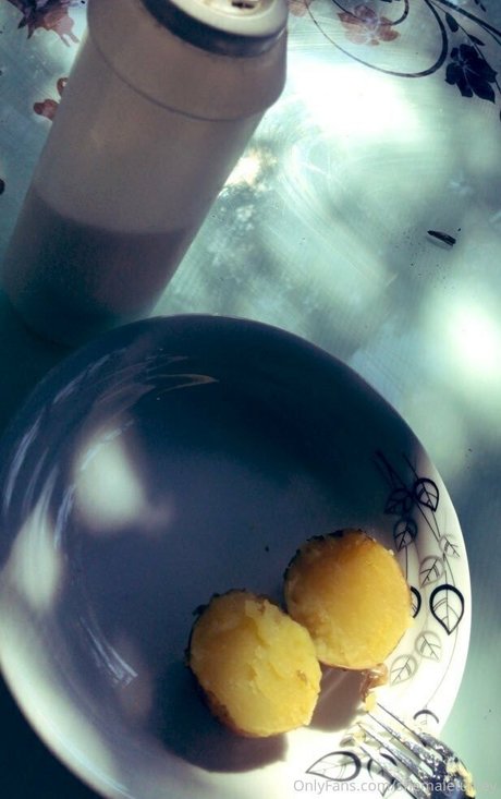 熟女 2P オンリーファンズ セクシーヌード ギャラリー